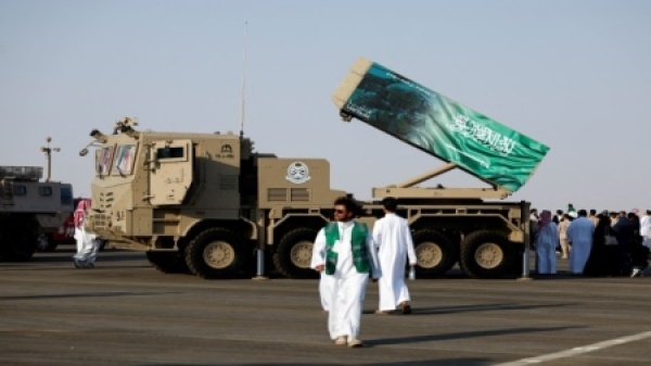 رويترز السعودية تخطط لمهاجمة الحوثيين لكسر حصار البحر الأحمر رويترز السعودية تخطط لمهاجمة الحوثيين لكسر حصار البحر الأحمر