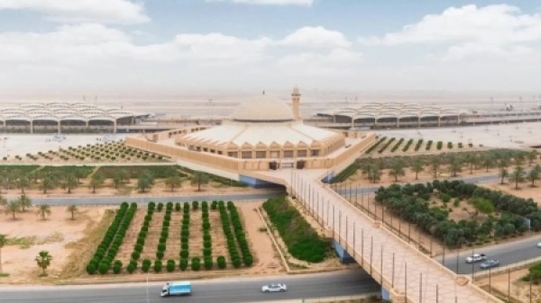الرياض إدانات عربية ودولية للاعتداء الحوثي على مطار الملك خالد
