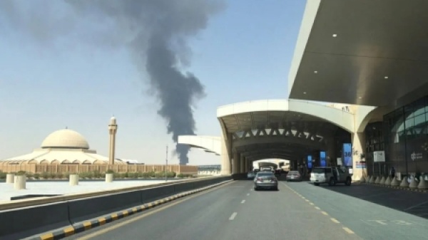 اليمن الحوثيون يجددون التهديد باستهداف المطارات السعودية