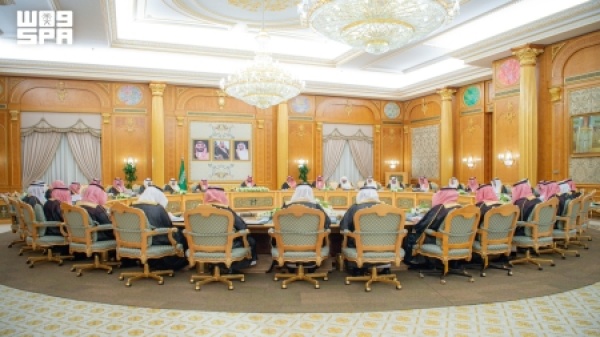 الرياض مجلس الوزراء السعودي يشيد بعمليات التحالف في اليمن ويحذر الحوثيين من عواقب هجماتهم الرياض مجلس الوزراء السعودي يشيد بعمليات التحالف في اليمن ويحذر الحوثيين من عواقب هجماتهم