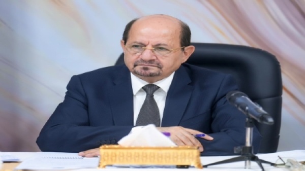 اليمن الزنداني يتعهد بمواصلة فجر اليمن حتى إنهاء الانقلاب رغم الهجوم الحوثي على قصر معاشيق