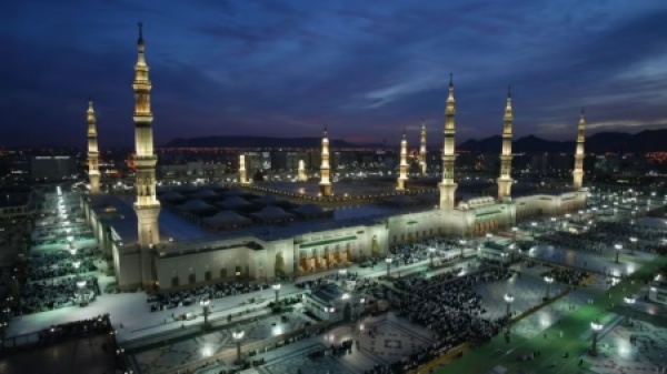 الرياض اعتراض وتدمير 4 مسي رات في المدينة المنورة والمنطقة الشرقية الرياض اعتراض وتدمير 4 مسي رات في المدينة المنورة والمنطقة الشرقية
