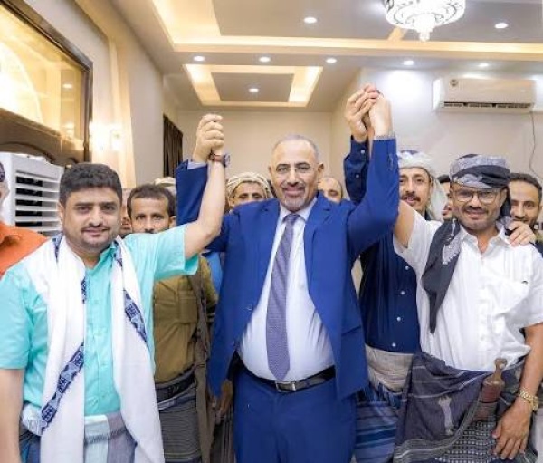الإصلاح يطوق أبين مع بدء اجتثاث بقايا الانتقالي وسط تمرد جديد الإصلاح يطوق أبين مع بدء اجتثاث بقايا الانتقالي وسط تمرد جديد