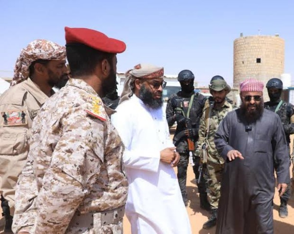 انتشار سعودي واسع على الحدود اليمنية مع تسجيل أول هجوم دام انتشار سعودي واسع على الحدود اليمنية مع تسجيل أول هجوم دام