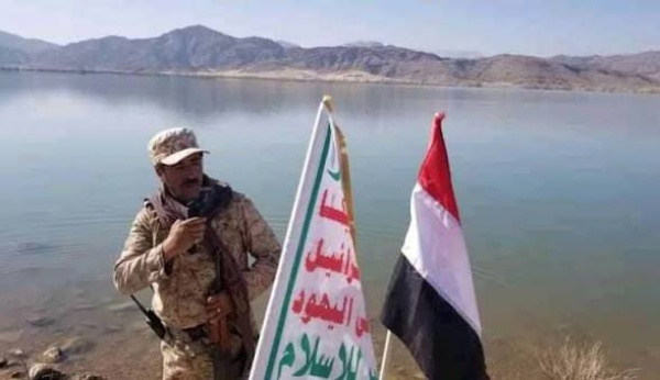 الإصلاح يتحسس مأرب افراغها ماليا مع محاولة رفع معنويات عناصره والعين على وساطة خاطفة لانقاذه الإصلاح يتحسس مأرب افراغها ماليا مع محاولة رفع معنويات عناصره والعين على وساطة خاطفة لانقاذه