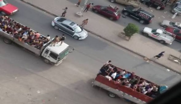 بضوء إماراتي سعودي الانتقالي يبدأ استعادة قواته بتجنيد جديد وترتيبات لإغلاق الحدود بضوء إماراتي سعودي الانتقالي يبدأ استعادة قواته بتجنيد جديد وترتيبات لإغلاق الحدود