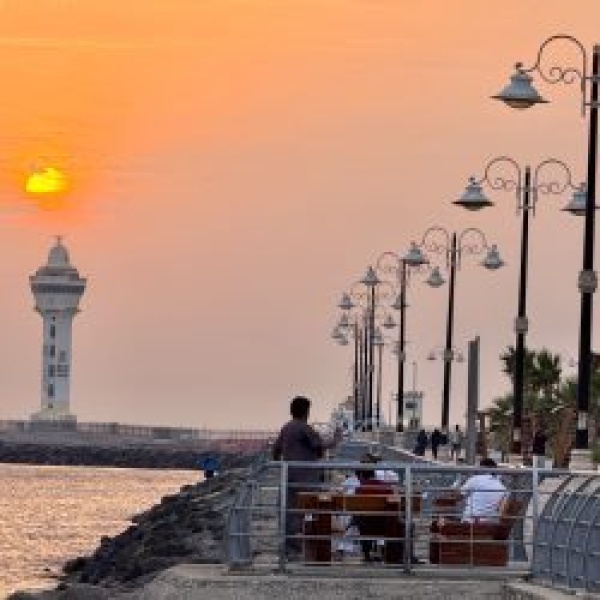 واجهة أمواج البحرية بمدينة جيزان وجهة نابضة بالحياة تجمع بين سحر الطبيعة وجودة الحياة واجهة أمواج البحرية بمدينة جيزان وجهة نابضة بالحياة تجمع بين سحر الطبيعة وجودة الحياة