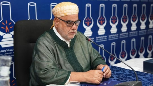 بعد جدل لزم بيتك بالنواصر ابن كيران يوضح موقفه من العثماني بعد جدل لزم بيتك بالنواصر ابن كيران يوضح موقفه من العثماني