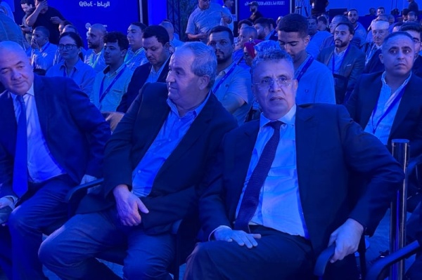 البام يلتزم برفع الحد الأدنى للمعاشات ودعم الأسر وخلق مليون وظيفة البام يلتزم برفع الحد الأدنى للمعاشات ودعم الأسر وخلق مليون وظيفة