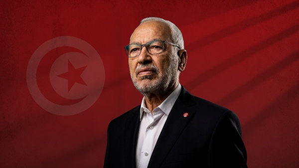 الأستاذ ديلو عن الإشاعة والغن وشي مر ة أولى وأخيرة وعن مسؤولية سجانيه الأستاذ ديلو عن الإشاعة والغن وشي مر ة أولى وأخيرة وعن مسؤولية سجانيه