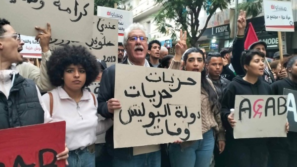 قضية التآمر حزب العمال يطالب بنقض الأحكام الجائرة وإخلاء سبيل سجناء الرأي قضية التآمر حزب العمال يطالب بنقض الأحكام الجائرة وإخلاء سبيل سجناء الرأي