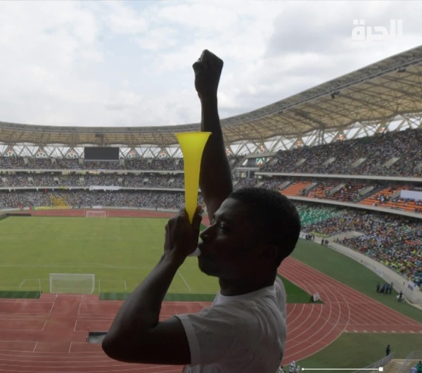 فيفا يحظر الفوفوزيلا والليزر في ملاعب كأس العالم 2026