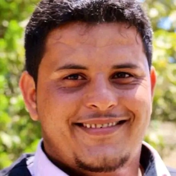 صفحات المجد تكتب بصمود الاوفياء