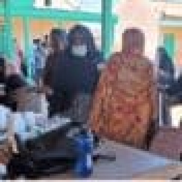 بعيدا عن المخيمات سودانيون يصارعون قسوة المعيشة والنزوح بعيدا عن المخيمات سودانيون يصارعون قسوة المعيشة والنزوح