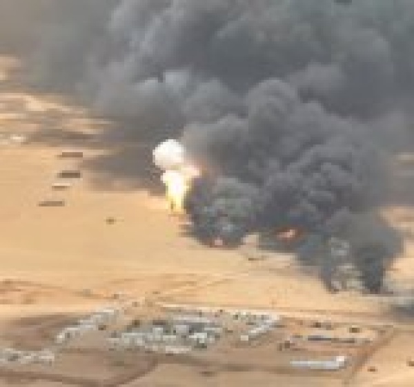 مشاهد استهداف شاحنات محم لة بأسلحة قادمة من السعودية في الوديعة مشاهد استهداف شاحنات محم لة بأسلحة قادمة من السعودية في الوديعة