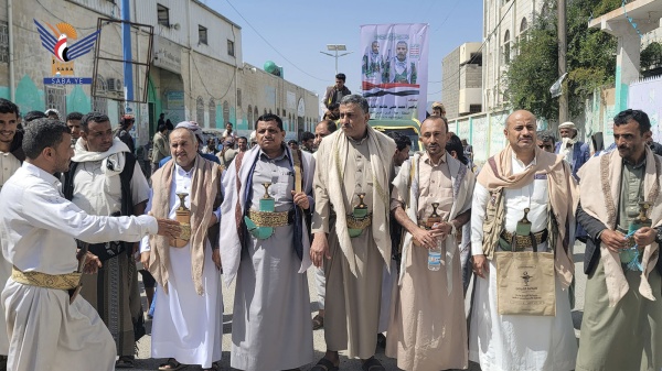 تشييع جثماني الشهيدين محمود الحاج وناصر الصلاحي في حجة تشييع جثماني الشهيدين محمود الحاج وناصر الصلاحي في حجة