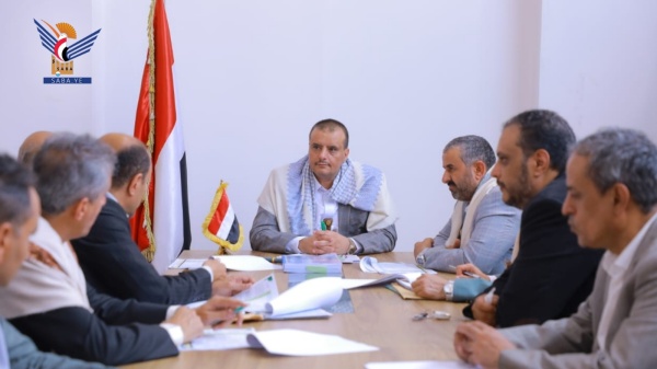 اجتماع برئاسة البشيري يناقش خطة النهوض بمؤسسة شبام القابضة اجتماع برئاسة البشيري يناقش خطة النهوض بمؤسسة شبام القابضة