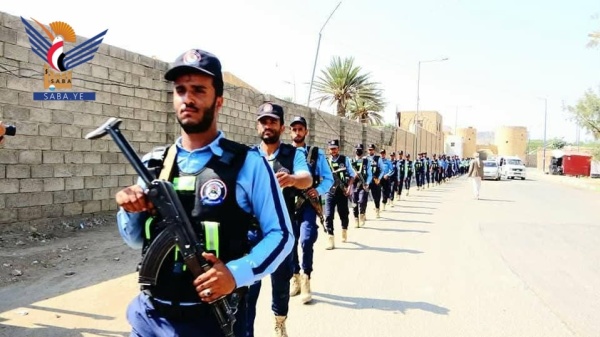 مسير راجل لشرطة مرور صعدة تأكيدا على الجاهزية مسير راجل لشرطة مرور صعدة تأكيدا على الجاهزية