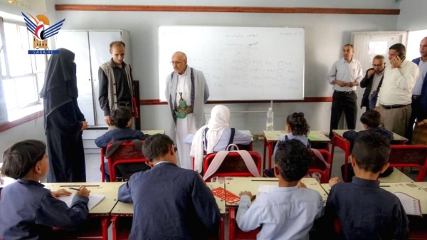 تدشين الاختبارات التكميلية لطلاب الشهادة العامة الأساسية بإب تدشين الاختبارات التكميلية لطلاب الشهادة العامة الأساسية بإب