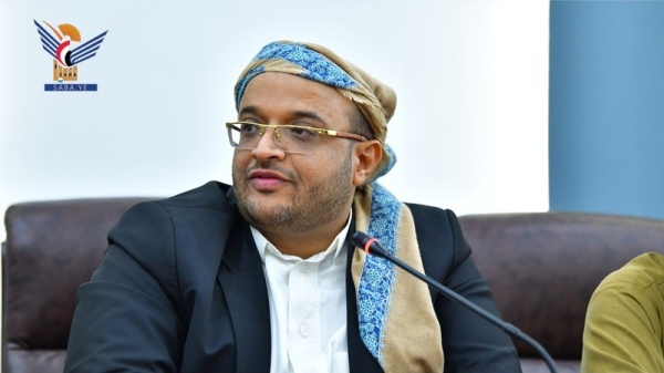 القائم بأعمال محافظ تعز يدعو أبناء المديريات الغربية المغرر بهم للعودة إلى أهاليهم القائم بأعمال محافظ تعز يدعو أبناء المديريات الغربية المغرر بهم للعودة إلى أهاليهم