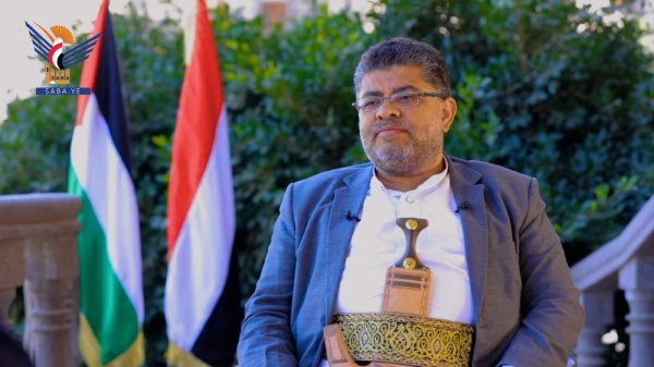 محمد علي الحوثي يعز ي في وفاة الشيخ محمد روكان ومحمد القحوم محمد علي الحوثي يعز ي في وفاة الشيخ محمد روكان ومحمد القحوم