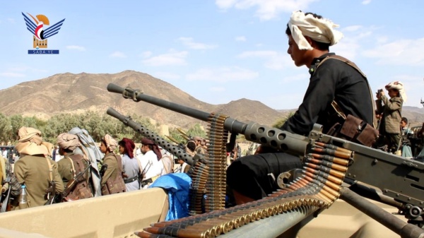 وقفة قبلية لأبناء مديرية الحشوة بصعدة تأكيدا على الجهوزية والاستنفار