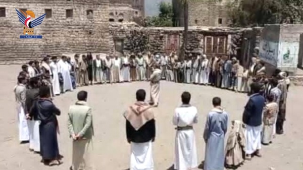 قبائل محافظة صنعاء تؤكد أن الحصار الاقتصادي مراهنة خاسرة قبائل محافظة صنعاء تؤكد أن الحصار الاقتصادي مراهنة خاسرة