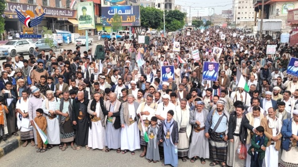 البيضاء مسيرات حاشدة تأييد ا لمعادلة الحصار بالحصار والتصعيد بالتصعيد