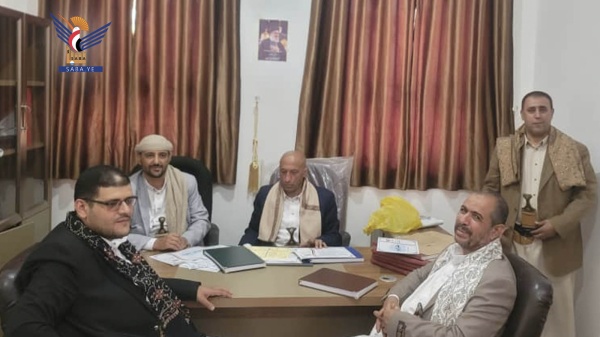 الشميري وجاحز يتفقدان سير العمل بالمحاكم والنيابات في صعدة الشميري وجاحز يتفقدان سير العمل بالمحاكم والنيابات في صعدة