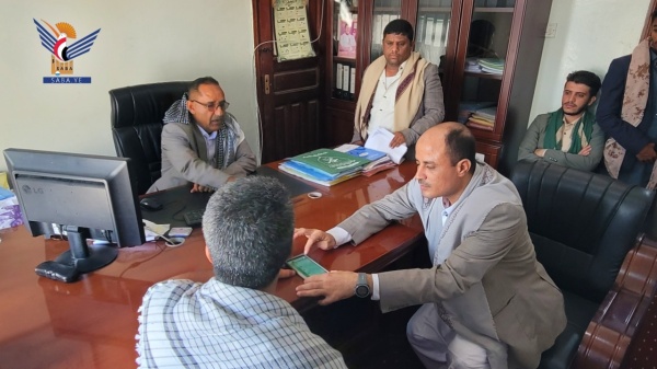 مناقشة التنسيق بين مكتب الأوقاف والسلطة المحلية بمركز محافظة حجة