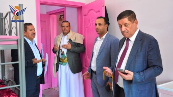 القائم بأعمال وزير الاقتصاد يطلع على أنشطة المؤسسة الوطنية لمكافحة السرطان القائم بأعمال وزير الاقتصاد يطلع على أنشطة المؤسسة الوطنية لمكافحة السرطان