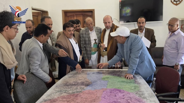 تفقد سير العمل والانضباط في عدد من الجهات والمكاتب التنفيذية بأمانة العاصمة