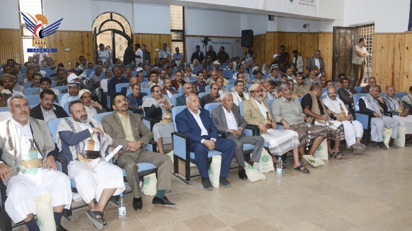 وزارة الإدارة والتنمية المحلية ت حيى العيد الثاني عشر لثورة الـ 21 من سبتمبر المجيدة