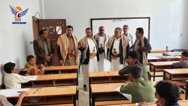 تدشين الاختبارات التكميلية للشهادة الأساسية بمحافظة صنعاء تدشين الاختبارات التكميلية للشهادة الأساسية بمحافظة صنعاء