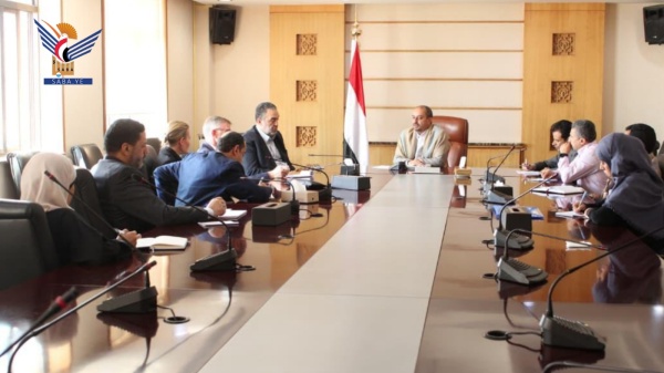 نائب وزير الخارجية يلتقي المستشار العسكري للمبعوث الأممي إلى اليمن نائب وزير الخارجية يلتقي المستشار العسكري للمبعوث الأممي إلى اليمن