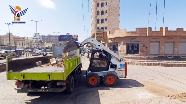 جهود ملموسة في خدمات النظافة بمحافظة صنعاء خلال العام 1447هـ جهود ملموسة في خدمات النظافة بمحافظة صنعاء خلال العام 1447هـ