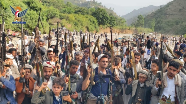 قبائل بني العوام في حجة تؤكد جهوزيتها لإنهاء العدوان والحصار قبائل بني العوام في حجة تؤكد جهوزيتها لإنهاء العدوان والحصار