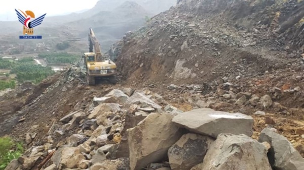 أشغال بني حشيش بمحافظة صنعاء يختتم عاما من الإنجازات الميدانية والتنموية أشغال بني حشيش بمحافظة صنعاء يختتم عاما من الإنجازات الميدانية والتنموية