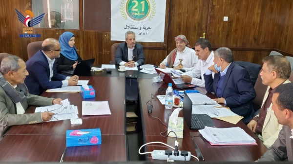 هيئة مكافحة الفساد تحيل 25 متهم ا بقضايا فساد إلى النيابة هيئة مكافحة الفساد تحيل 25 متهم ا بقضايا فساد إلى النيابة