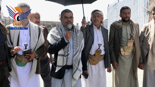 وقفة لقيادة ومنتسبي مؤسسة مطابع الكتاب تأكيد ا على الجهوزية والاستنفار وقفة لقيادة ومنتسبي مؤسسة مطابع الكتاب تأكيد ا على الجهوزية والاستنفار