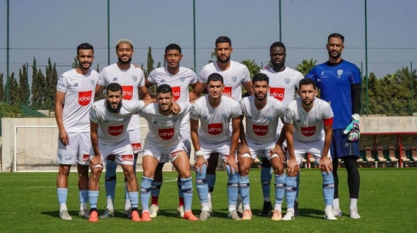 أمل تزنيت يقص شريط مباريات الجولة الأولى بمواجهة اتحاد طنجة أمل تزنيت يقص شريط مباريات الجولة الأولى بمواجهة اتحاد طنجة
