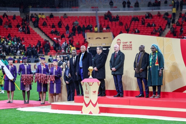 الجامعة ترد على الكاف وتوافق على إقامة كأس أمم إفريقيا كل سنتين الجامعة ترد على الكاف وتوافق على إقامة كأس أمم إفريقيا كل سنتين