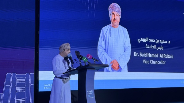 جامعة التقنية والعلوم التطبيقية تستعرض مسيرتها وإنجازاتها في التعليم والبحث العلمي والابتكار