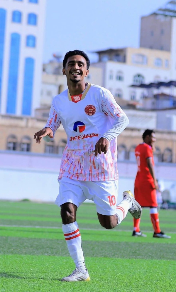 نادي التلال لم نعرقل انتقال عادل عباس إلى الشباب السعودي وندعم تجربته الاحترافية نادي التلال لم نعرقل انتقال عادل عباس إلى الشباب السعودي وندعم تجربته الاحترافية