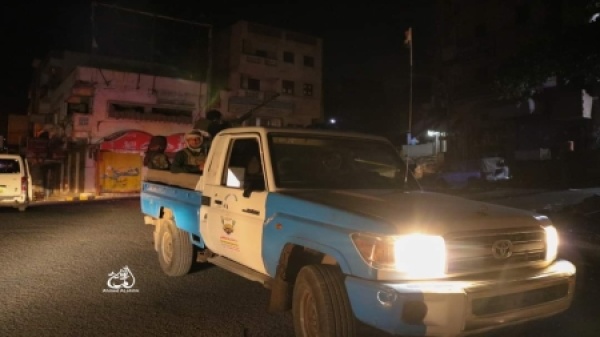 اليمن شرطة تعز تسلم مطلوبا في قضية اغتيال قائد عسكري للجنة رئاسية اليمن شرطة تعز تسلم مطلوبا في قضية اغتيال قائد عسكري للجنة رئاسية