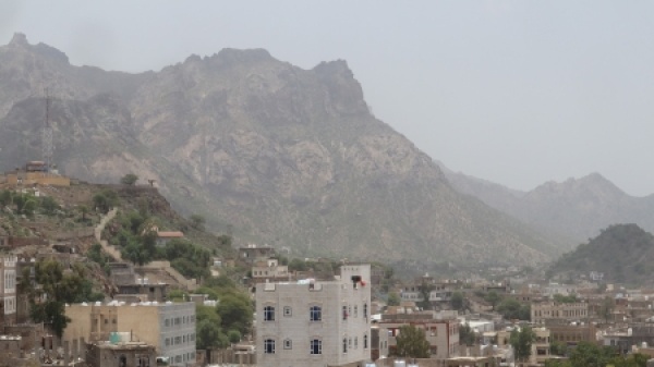 اليمن إحباط مخطط حوثي لاستهداف قيادات في الضالع وضبط خلية مكونة من أربعة أشخاص اليمن إحباط مخطط حوثي لاستهداف قيادات في الضالع وضبط خلية مكونة من أربعة أشخاص