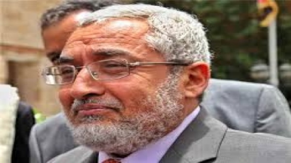 اليمن الصليب الأحمر يؤكد اقتصار دوره في قضية قحطان على المراقبة وأسرته تطالب بكشف ملابسات وفاته اليمن الصليب الأحمر يؤكد اقتصار دوره في قضية قحطان على المراقبة وأسرته تطالب بكشف ملابسات وفاته