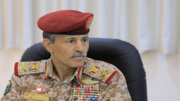 اليمن وزير دفاع الحوثيين يهدد السعودية بخيارات عسكرية ويعلن رفع الجاهزية القتالية اليمن وزير دفاع الحوثيين يهدد السعودية بخيارات عسكرية ويعلن رفع الجاهزية القتالية