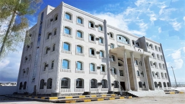 اليمن النائب العام يوجه بفتح تحقيق في ادعاءات بوقوع تجاوزات قانونية وحالات تعذيب في مأرب