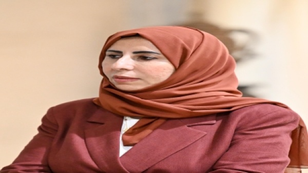 اليمن وزيرة الخارجية تدعو الأمم المتحدة إلى موقف واضح من تصعيد الحوثيين خلال لقاء مع غروندبرغ
